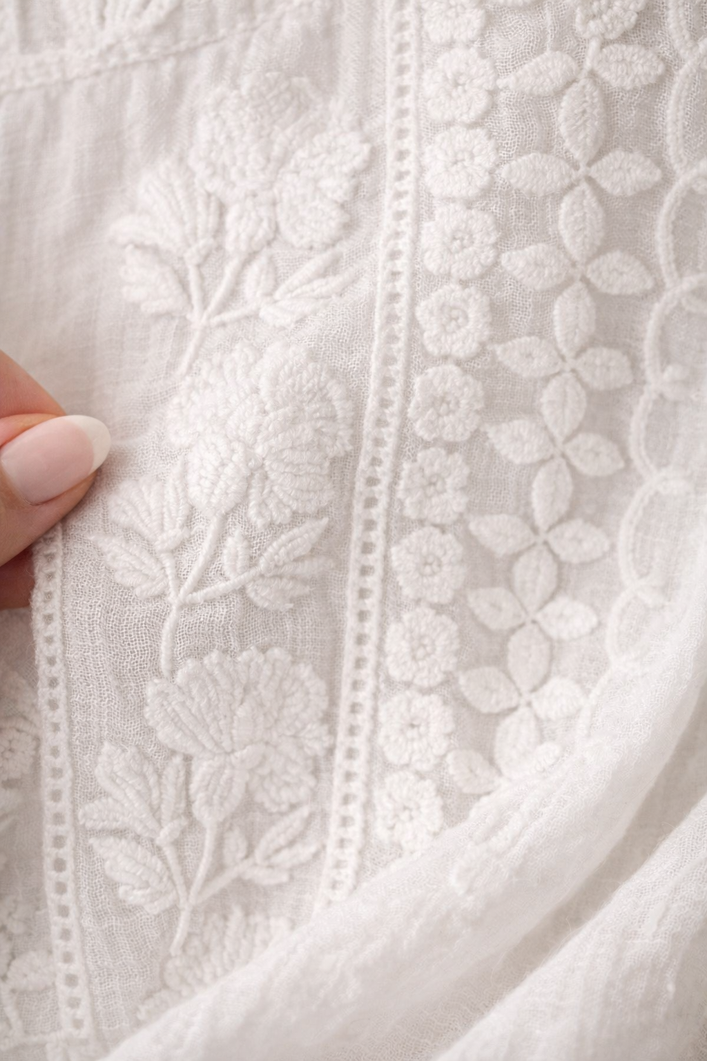 Diane | Embroidered 3/4 Sleeve Relaxed Fit Blouse