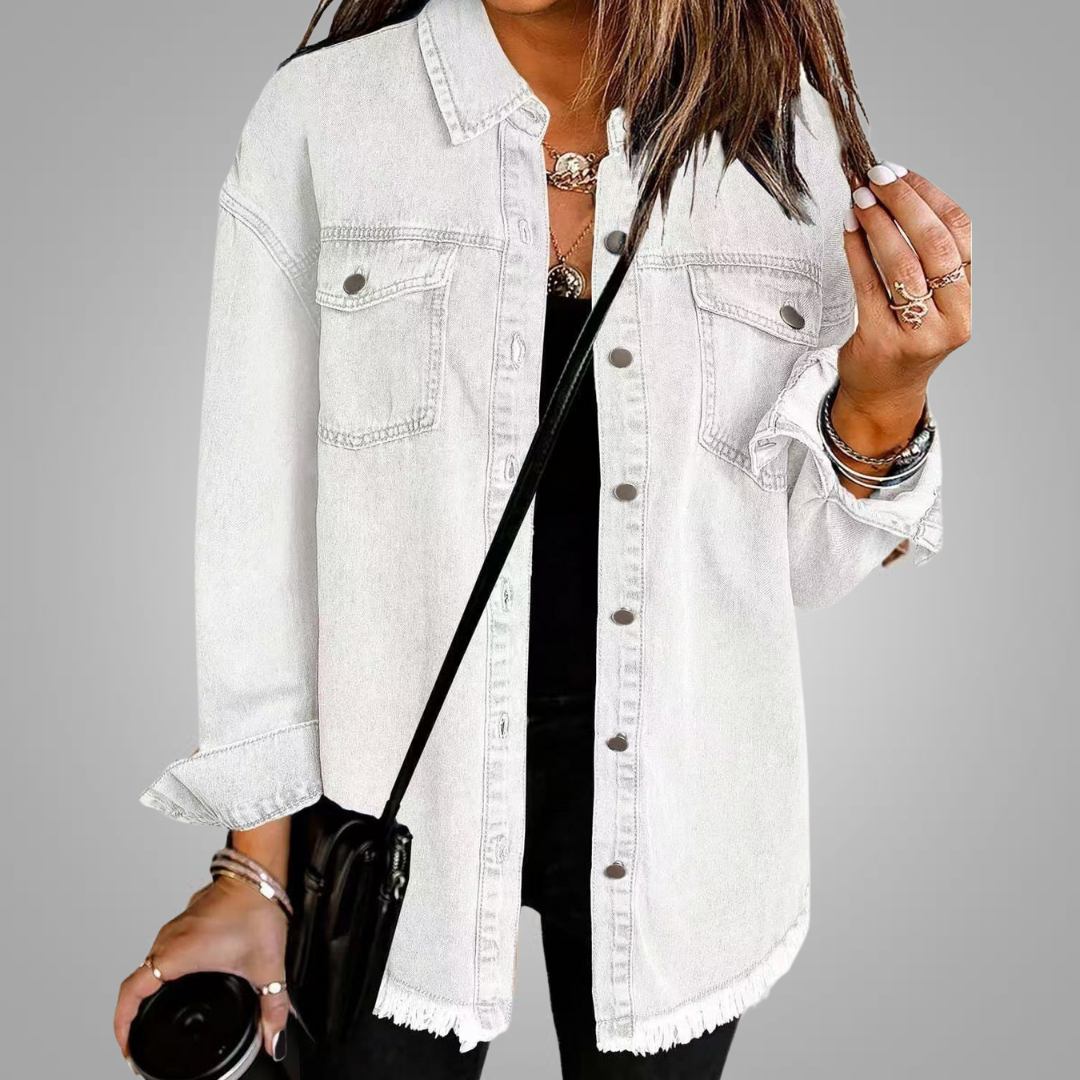 Linda | Denim Jacket with Chest Pockets and Frayed Hem