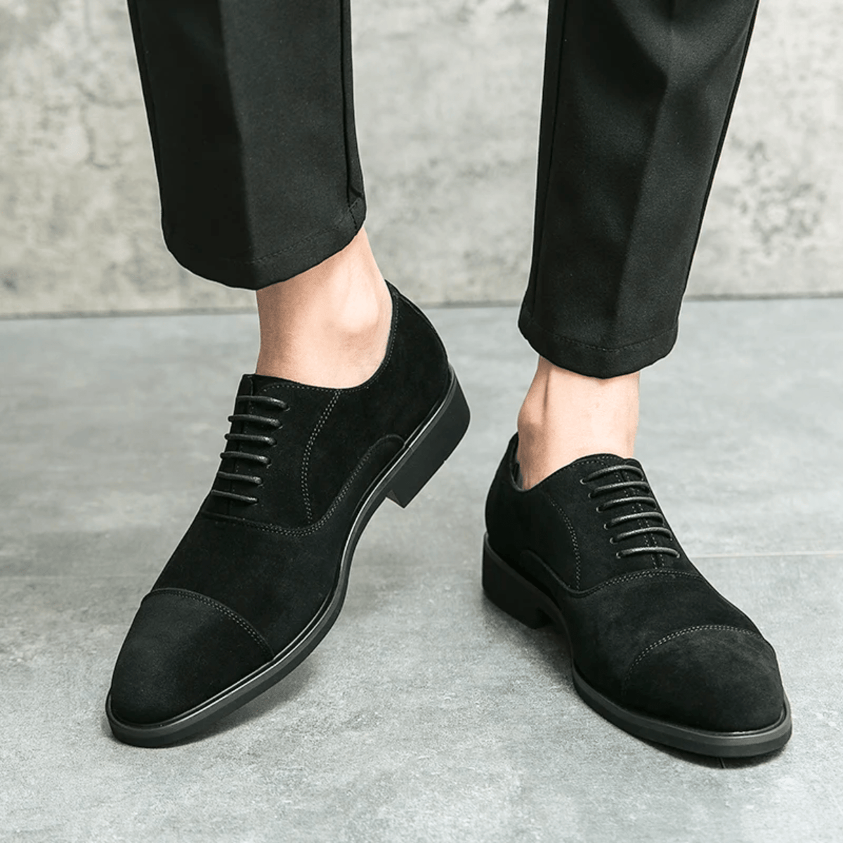 Men's Matte Suede Shoes with Elongated Shape for Everyday Wear