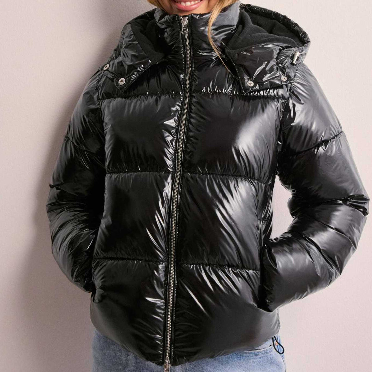 Women's Hooded Quilted Puffer Jacket with Zip Closure