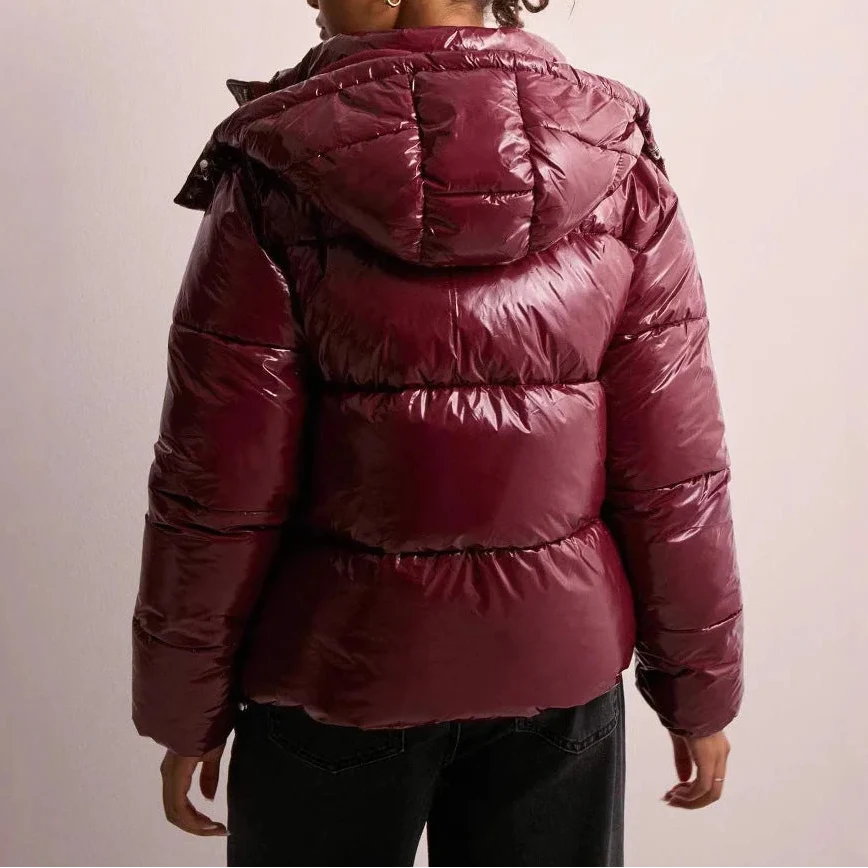 Women's Hooded Quilted Puffer Jacket with Zip Closure